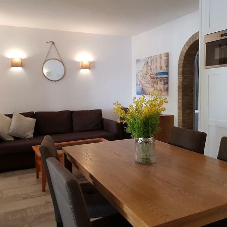 Apartamento Mr Racona. 41 Apartment Дения Екстериор снимка
