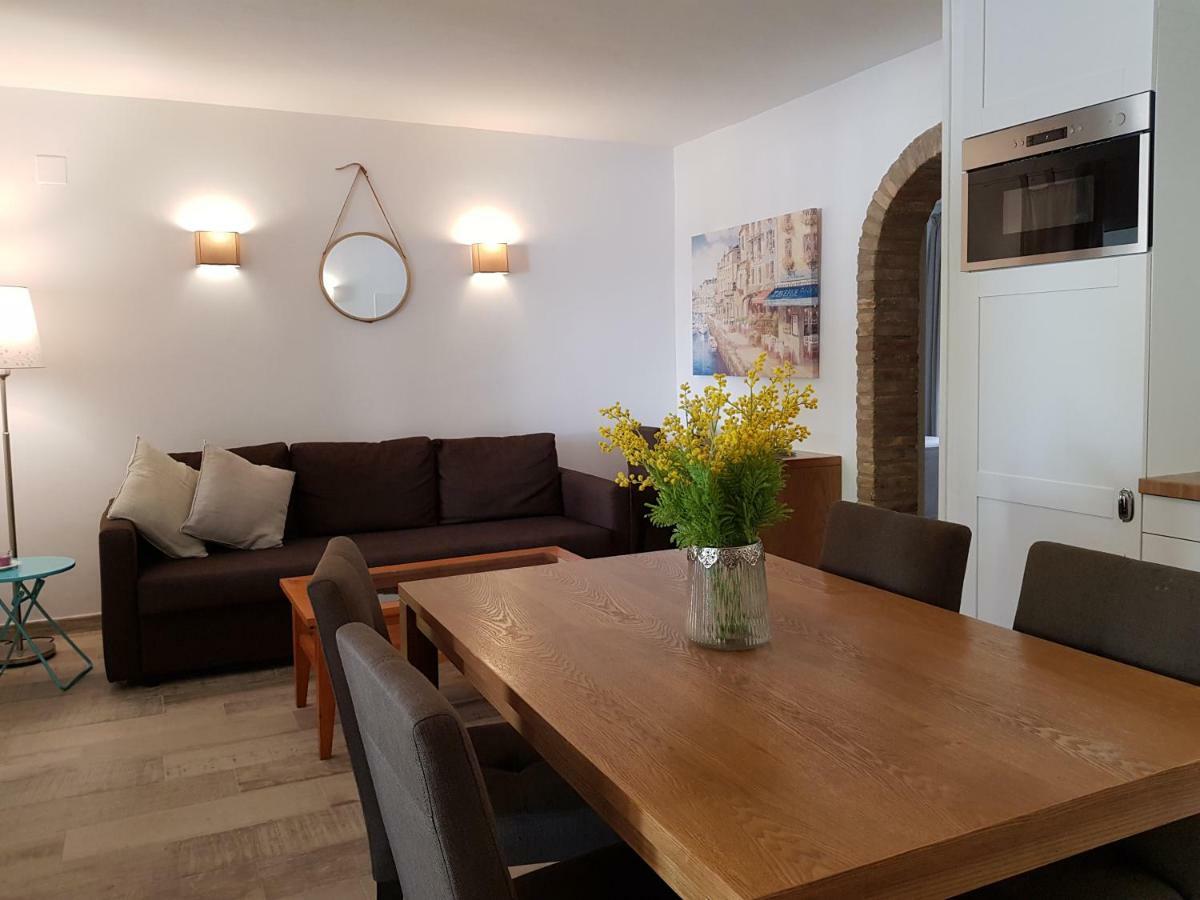 Apartamento Mr Racona. 41 Apartment Дения Екстериор снимка